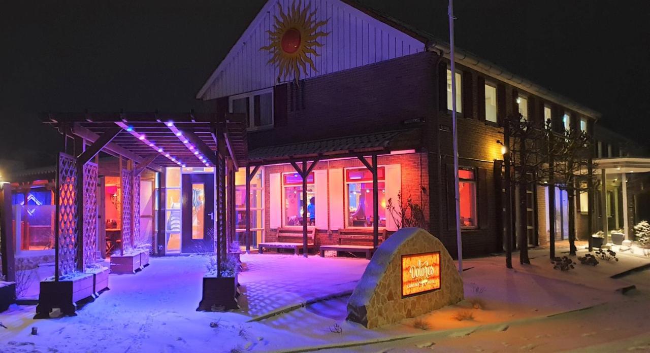 Hotel Dolores Ameland Нес Екстер'єр фото